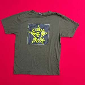 Vintage Y2K Che Guevara Valerio Cuba Revolutionary Star Graphic Shirt size Small